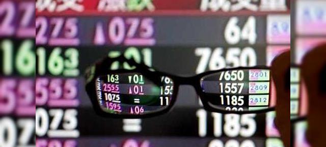 HTC este scoasă din top 50 la bursa de acţiuni din Taiwan (FTSE TWSE) în avanpremiera lansării unui nou telefon