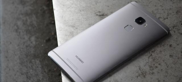 Iată primele prețuri de pe plan local pentru Huawei Mate S; varianta de 32 GB ajunge la Cel.ro
