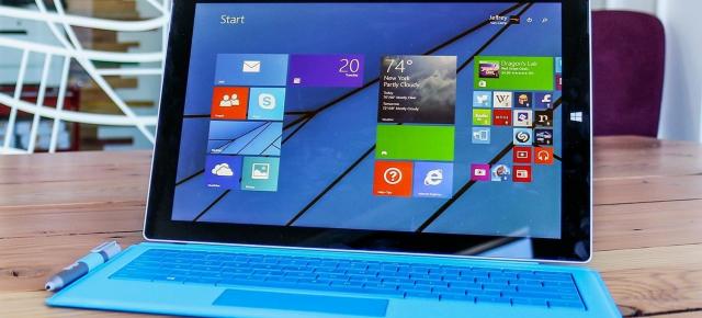 Microsoft anunţă tableta Surface Pro 4, dar şi interesantul laptop Surface Book, cu preţuri de la 899, respectiv 1499 dolari