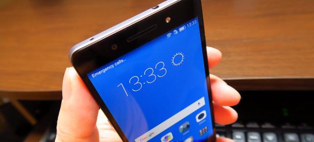 Huawei Honor 7: Conectivitate în grafic, cu câteva extra-uri