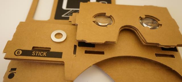 Google tocmai a confirmat platforma Android VR, mai mult sau mai puţin din greşeală
