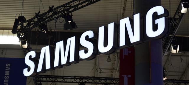 Samsung pregătește două smartphone-uri pliabile pentru anul viitor; unul dintre ele va fi Galaxy X
