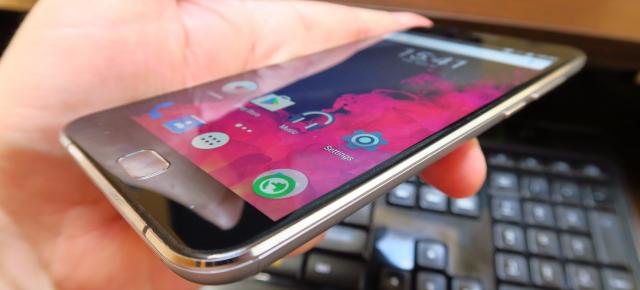 UMi Touch: Hardware de liga întâi, cu preţ de liga a treia
