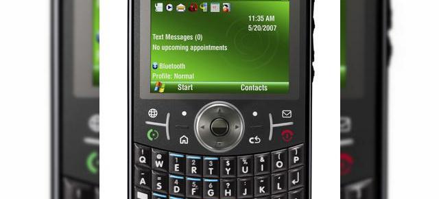 Smartphone-ul MOTOQ q9 Windows Mobile 6 de la Motorola