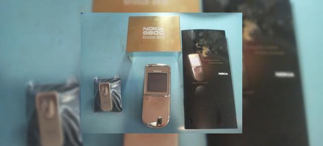 Nokia aurit: 8800 Sirocco Gold