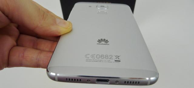 Huawei Nova Plus Unboxing: telefon metalic cu funcţii speciale selfie şi inspiraţie de la Mate S/ Huawei G8 (Video)
