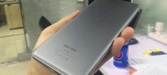 Vernee Mars apare în noi fotografii hands on, confirmând noul design al antenelor sale în stil iPhone 7