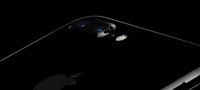 Apple dezvăluie informații despre iPhone 7 pe Twitter; vine cu certificare IPx7 de rezistență la apă, cu difuzoare stereo și în noi variante de culoare