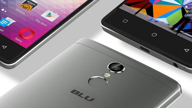 <b>BLU Vivo 5R este anunțat oficial; phablet de 5.5 inch cu 3 GB RAM și corp metalic</b>Compania americană BLU anunță astăzi lansarea smartphone-ului Vivo 5R - terminal ce la origini este nimeni altul decât Gionee S6S. Primim un handset foarte arătos ce vine într-un corp metalic alături de specificații mid-range precum este cazul procesorulu