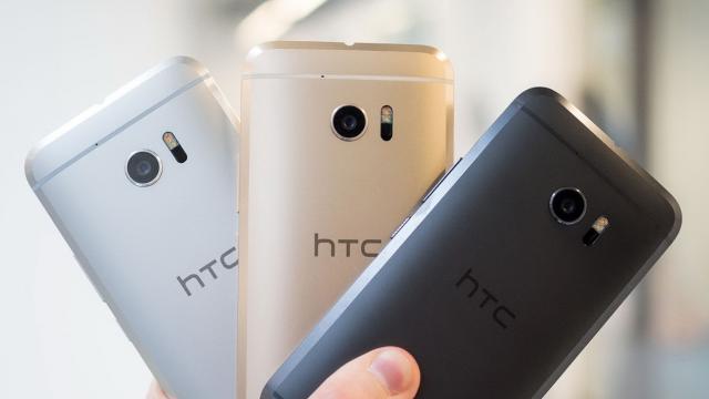 <b>Turul Magazinelor #19: Căşti fashion Happy Plugs, lămpi foto colorate inedite şi altele</b>În acest tur al magazinelor ne vom axa pe optică şi acustica, două aspecte care ne fac viaţa mai frumoasă şi plină de artă. Am descoperit un accesoriu foarte interesant pentru pasionaţii de fotografie şi care vor un suflu mai special pentru capturile..