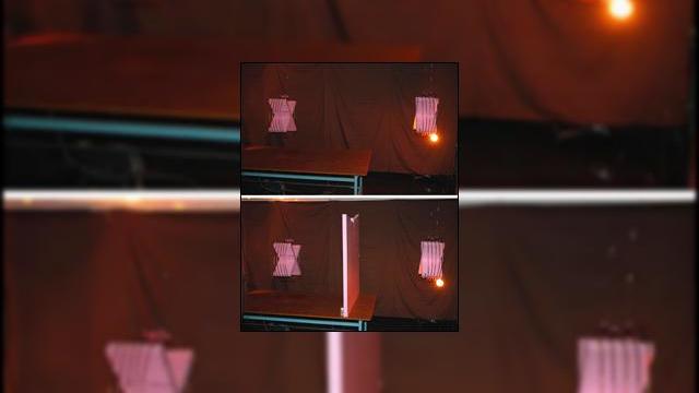 <b>Experimente reusite de alimentare electrica prin wireless!</b>Iata ca se apropia ziua cand PC-urile, telefoanele mobile si multe alte gadgeturi vor putea functiona fara a folosi o baterie sau un cablu de alimentare. Cu o saptamana in urma, o echipa de cercetare MIT a anuntat ca a reusit sa obtina un curent de 60...