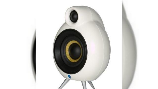 <b>Scandyna prezinta boxele Micropod SE Active</b>Scandyna si-a extins gama de produse audio lansand boxele din imaginea urmatoare, modele inedite ca design si de o inalta fidelitate. Boxele Micropod SE Active sunt create pentru a se potrivi oricarui birou si pot fi conectate la PC, iPod sau MP3 player....