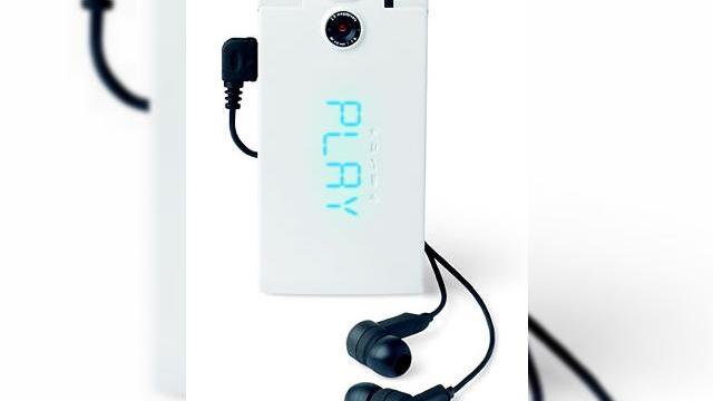 <b>Music Phone de 2GB de la O2</b>E ciudat sa constati ca in industria terminalelor exista un punct culminat cand tehnologia, cererea consumatorilor si marketingul de top fuzioneaza intr-un singur produs. Telefoanele cu pronuntate functii muzicale au ajuns la acest punct, iar printre ele...