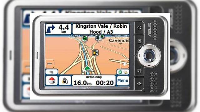 <b>Un nou PDA dotat cu GPS de la ASUS - A696</b>ASUS a lansat PDA-ul ultra-slim A696, model dotat cu GPS si prezentat sub forma unui accesoriu de lux. Iata ce intelegem prin ultra-slim si un PDA de calitate, in imaginea urmatoare: Cu o grosime de doar 1.57cm, terminalul reuseste sa incorporeze intreaga...