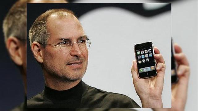 <b>Se pregateste un succesor pentru iPhone</b>In timp ce modelul original nu a fost lansat inca, compania producatoare lucreaza deja la un model iPhone 2.0, care va debuta din cate se pare la showul Macworld 2008, de la San Francisco. Zvonurile anunta navigatie GPS, capacitati extinse WiFi si...