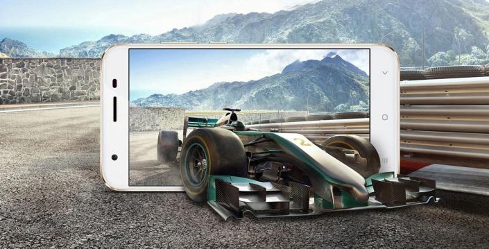 <b>Smartphone-ul Oukitel U15 Pro costă doar 485 lei la precomandă; iată mai multe detalii despre acest device!</b>Oukitel U15 Pro este cel mai nou smartphone din portofoliul companiei chineze de față, un terminal care aduce un pachet hardware bine echilibrat, un design arătos, dar și un preț accesibil publicului larg. De astăzi îl găsiți și în oferta celor de la Ever