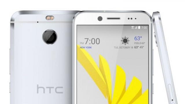 <b>Fotografii reale cu HTC Bolt ajung pe web, semn că lansarea oficială se apropie</b>Numeroase terminale mobile se pregătesc pentru lansare în perioada următoare, unul dintre acestea fiind și HTC Bolt. Terminalul de față este așteptat să debuteze doar pe piața din SUA, iar ca design se pare că avem de-a face cu un soi de HTC 10 căruia îi