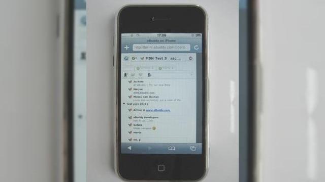 <b>eBuddy, instant messenger pentru iPhone</b>Serviciul furnizat de o companie din Amsterdam, eBuddy ofera deja o versiune beta gratuita a aplicatiei sale de instant messaging bazata pe web si mobile Java. Acum, instant messengerul este disponibil si pentru telefonul lansat de Apple pe 29 iunie,...