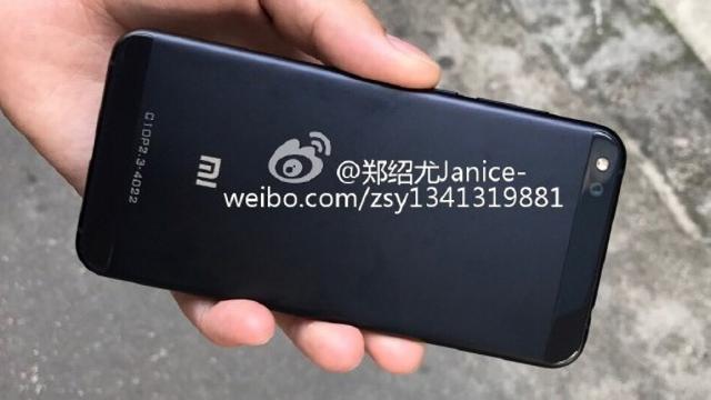 <b>Xiaomi Meri este un nou telefon al chinezilor, trecut prin AnTuTu şi GeekBench şi sosind cu dotări midrange, design arătos</b>Lucrurile sunt clare pentru finalul anului 2016: mai avem de aşteptat fix două terminale cu potenţial de flagship şi apoi tragem cortină şi vedem cine câştigă bătălia. E vorba despre Huawei Mate 9 şi Xiaomi Mi Note 2, dar asta nu înseamnă că nu vom mai..