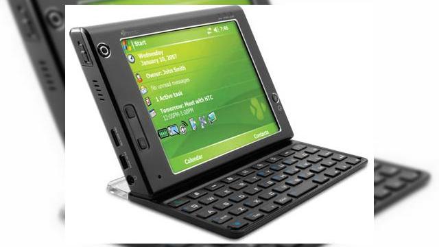 <b>HTC Advantage disponibil acum prin Comp USA si Amazon</b>HTC a anuntat ca modelul Advantage (X7501) este acum disponibil prin intermediul magazinelor online CompUSA, dar si prin Amazon.com. Terminalul costa 899 de dolari, fiind un Pocket PC-UMPC, care acum poposeste in SUA, dupa ce a fost disponibil in Europa...