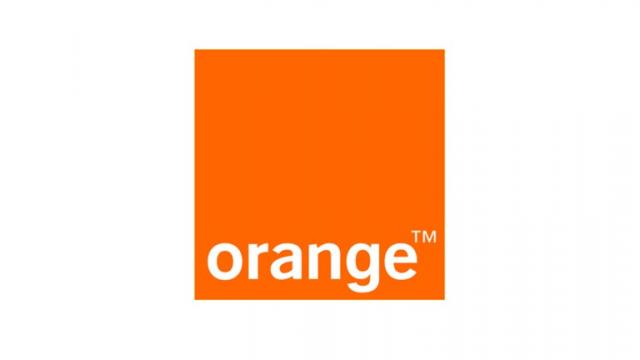 <b>Pentru al 6-lea trimestru consecutiv, Orange România înregistrează o creștere constantă a veniturilor</b>Operatorul Orange România anunță astăzi faptul că pentru al 6-lea trimestru consecutiv, s-a înregistrat o creștere a veniturilor realizate și că baza de clienți a ajuns la un număr de 10.175.000 abonați și utilizatori pre-pay. De asemenea, aflăm că la