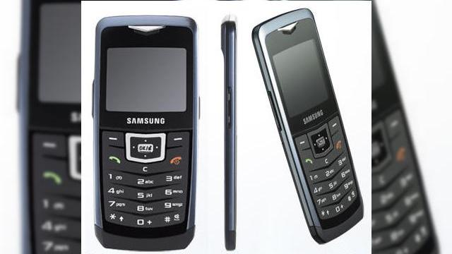 <b>3 Telefoane Samsung sunt in Cartea Recordurilor</b>3 telefoane produse de Samsung au intrat in Cartea Recordurilor, conform afirmatiilor de ieri, ale reprezentantilor companiei. Dintre acestea, Ultra Edition 5.9, care are o grosime de doar 5.9mm a fost numit "cel mai subtire telefon din lume", iar Ultra...