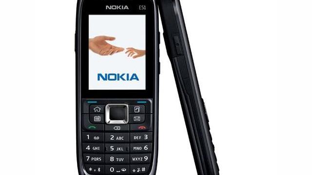 <b>Nokia a lansat un nou telefon: super smartphone-ul E51</b>Nokia si-a marit astazi portofoliul de terminale din seria E, prin introducerea noului telefon E51. Acest handset elegant si slim aduce in plus fata de predecesorii sai simplitate , acces mai rapid, pastrand totusi capacittile unui smartphone de top. Noul...