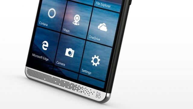 <b>HP şi Microsoft ar lucra la un nou telefon cu Windows 10 Mobile destinat consumatorilor</b>Potrivit unui raport recent ajuns în mediul online, se pare că HP și Microsoft plănuiesc lansarea unui nou smartphone cu Windows 10 Mobile la bord. DUpă cum bine știți, Elite X3 este ultimul model lansat de către HP pe piață ce folosește acest sistem de 