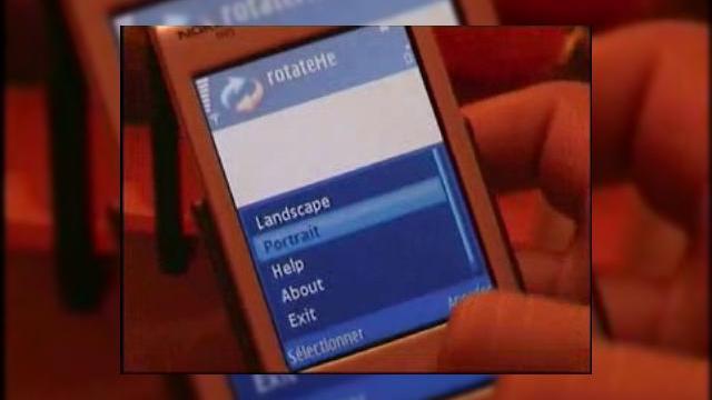 <b>Nokia N95 "imprumuta" schimbarea de mod landscape/portrait de la iPhone</b>Un feature extrem de apreciat de utilizatorii lui iPhone si iPod Touch este felul in care terminalele fac trecerea automat de la modul landscape la cel portrait, in functie de felul in care tineti telefonul sau playerul. Acum o astfel de functie este...
