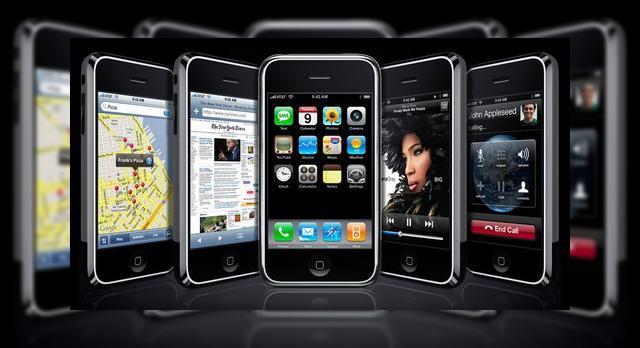 <b>10.000 de iPhone-uri vandute in Germania in ziua lansarii</b>In ciuda faptului ca va anuntasem cu cateva zile in urma ca publicul german nu a fost foarte interesat de lansarea locala a lui iPhone in data de 9 noiembrie, se pare ca aceasta a fost un succes, cel putin la capitolul vanzari. Va reamintim ca in aceeasi...