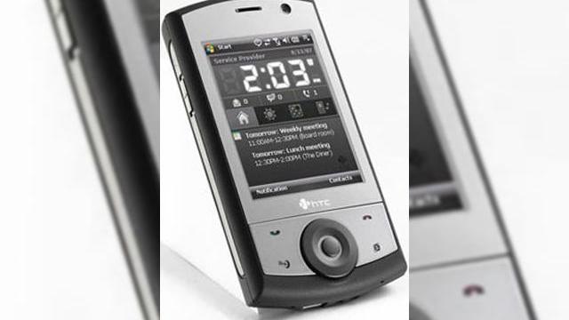 <b>Telefonul HTC Touch Cruise, dotat cu GPS, devine oficial</b>HTC tocmai a anuntat modelul sau Touch Cruise, terminal care foloseste interfata TouchFLO, de aici si prima parte a numelui sau. Particula "Cruise" face aluzia la faptul ca handsetul incorporeaza un GPS. Cel de-al treilea membru al familiei HTC Touch...