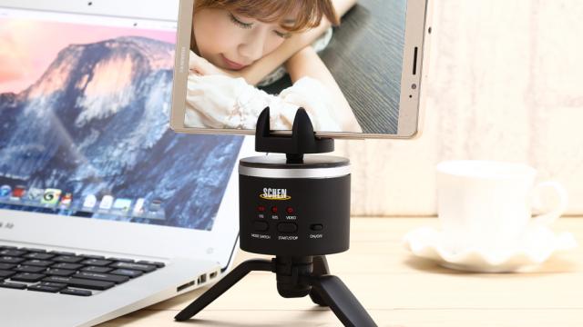 <b>Turul Magazinelor #88: Tableta de binging video Samsung e acum în România, accesoriu selfie pentru telefon, storcător şi epilator Philips la reducere</b>Iată și turul ce deschide această săptămână friguroasă de decembrie, Tur al Magazinelor ce include câteva recomandări interesante de produse. Avem în prim plan un storcător de fructe și legume de la Philips ce poate fi achiziționat pentru suma de