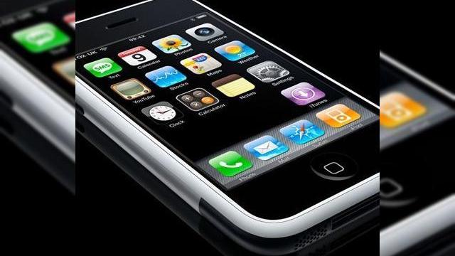 <b>iPhone 3G ar putea sosi in mai 2008</b>Unul dintre managerii Telefonica, compania mama a celor de la O2 a dezvaluit presei cateva dintre secretele lui iPhone. Acestea ne-au parvenit pe filiera spaniola, prin intermediul site-ului SevenClick, care are vesti despre varianta 3G a lui iPhone....