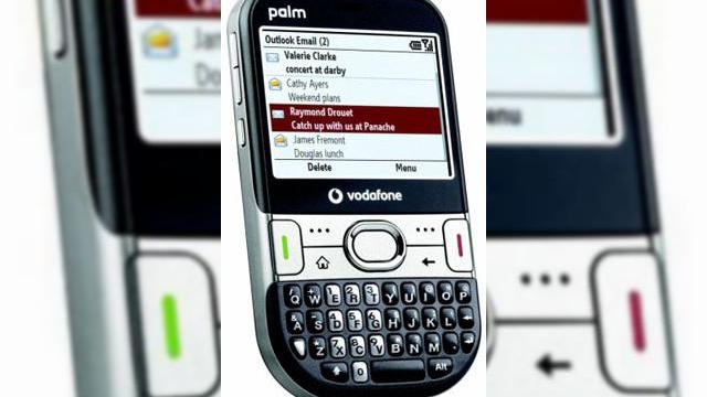 <b>Telefonul Treo 500 disponibil in Europa la liber, in curand</b>Banuim ca un smartphone ca Treo 500 va avea de infruntat terminale de top, odata cu debarcarea sa in Europa, dar macar publicul "Batranului Continent" va avea ocazia sa beneficieze de acest super handset la liber. Palm isi va pune in vanzare telefonul in...