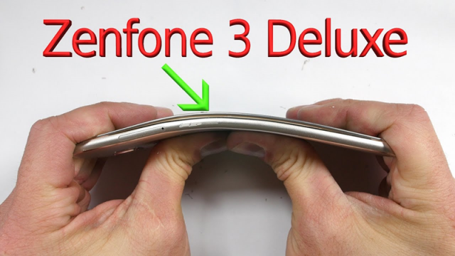 <b>ASUS ZenFone 3 Deluxe primeşte testul clasic de rezistenţă JerryRig, e ceva mai uşor de îndoit decât ne aşteptam (Video)</b>Celebrul youtuber JerryRigEverything ne prezintă la început de an un nou test de rezistență, test realizat de această dată pe ultra flagship-ul numit Asus ZenFone 3 Deluxe. Deși la prima vedere părea că avem de-a face cu un terminal nu tocmai ușor de 