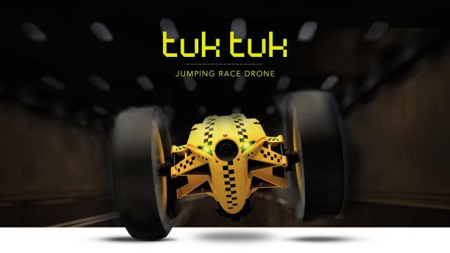 <b>Turul Magazinelor #105: laptop cu procesor Core i7 sub 900 lei, boxă în formă de Cybertron şi ZUK Z2 la preţ bun</b>Se pare că acest tur al magazinelor, ediţie de weekend dacă vreţi se axează cumva pe laptopuri. Nu laptopuri shiny şi noi, ci unele resigilate sau refurbished, cu preţuri deloc rele. Am găsit şi o boxă ce arată că planeta roboţilor Transformers, Cybertron