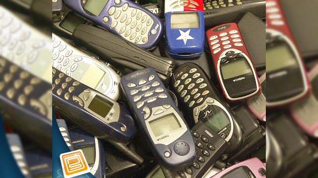 <b>ReCellular a reciclat 6 milioane de telefoane in 2007</b>Exista numeroase telefoane aruncate de utilizatori in fiecare an si se simte nevoia unei companii dedicate reciclarii acestor handseturi. In cadrul CES 2008 compania ReCellular a anuntat ca a reciclat 6 milioane de terminale mobile in 2007, raspunzand...
