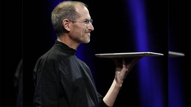 <b>Cel mai subtire laptop din lume este MacBook Air</b>Starul debutului MacWorld 2008 de ieri a fost cu siguranta MacBook Air, cel mai subtire notebook din lume, dupa cum afirma CEO-ul Apple, Steve Jobs. Va vor impresiona cu siguranta 2 lucruri la acest terminal: pretul si dotarile sale, pe care le veti afla...
