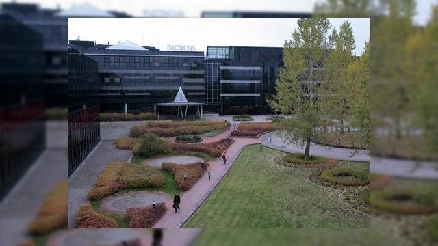 <b>Nokia detine 40% din cota de piata plus un profit urias...</b>Desi la capitolul imagine Nokia nu sta bine deloc, dupa ce a inchis fabrica din Bochum, Germania, lasand 2300 de muncitori fara joburi, compania se consoleaza cu profituri uriase si statistici pozitive. In vreme ce protestele germanilor continua, Nokia...