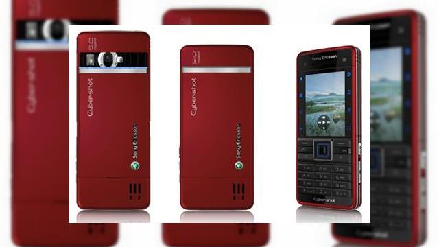 <b>Sony Ericsson Cyber-shot C702 si C902, camera phones la superlativ</b>Tot ce a fost zvon marca Sony Ericsson in ultimele zile devine realitate astazi in cadrul Mobile World Congress. Printre noile terminale prezentate de catre producator se numara si 2 membri ai familiei Cyber-shot, C702 si C902. Ceea ce stiam drept zvonul...