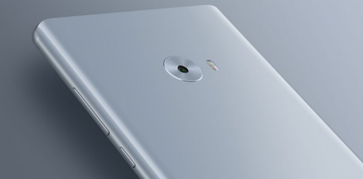 <b>Xiaomi Mi 6 are parte de noi scăpări de specificaţii, va sosi în două variante: una cu ecran Full HD şi una Quad HD</b>În cazul noului flagship pregătit de către Xiaomi și anume Mi 6, nu am prea avut deloc scăpări. Doar unele randări deloc credibile și unele liste de specificații sosite ocazional, dar în rest liniște deplină. Conform unor noi speculații, s-ar părea că