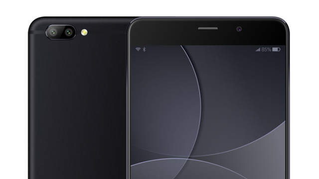 <b>Elephone promite o cameră de top pentru smartphone-ul Play X; este vorba despre un senzor dual de 13 mpx</b>Printre noile terminale pregătite de către cei de la Elephone se numără și modelul Play X - telefon care va sosi cu o cameră foto duală de 13 megapixeli și cu un procesor high-end la pachet. Compania producătoare ne anunță astăzi că senzorul dual de aici