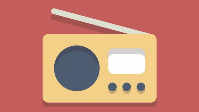 <b>Şeful FCC susține activarea antenelor radio FM integrate pe smartphone-uri, inclusiv pe iPhone</b>Autoritatea americană FCC face și alte lucruri pe lângă certificarea și totodată testarea noilor telefoane înainte ca acestea să ajungă pe piață. Aceștia iau uneori poziție și atunci când vine vorba despre o anumită dotare inclusă pe smartphone-uri 