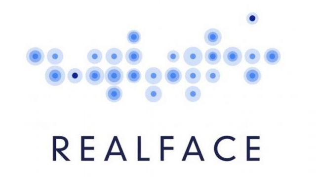 <b>Apple ar fi achiziționat startup-ul RealFace ce este specializat în tehnologii de recunoaștere facială</b>De ceva vreme circulă pe web și informația potrivit căreia Apple ar urma să ofere un sistem avansat de recunoaștere facială pe următorul iPhone, fiind sugerată chiar renunțarea la scanner-ul de amprente în favoarea acestei modalități de autentificare