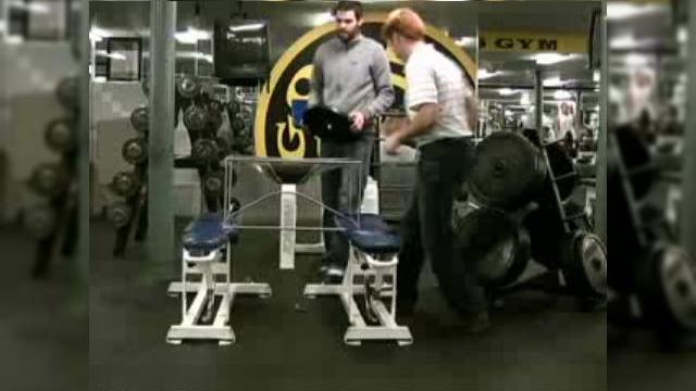 <b>Stratul universal de protectie invisibleSHIELD, acum pe telefonul tau mobil</b>InvisibleSHIELD este un strat subtire de poliuretan creat initial pentru a proteja paletele elicelor cu care sunt dotate elicopterele. Acum, tehnologia este folosita pentru a proteja iPhone-uri, iPod-uri si alte astfel de hanseturi. Priviti cum zeci de...