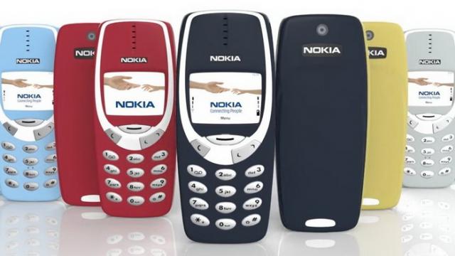 <b>Nokia 3310 cel nou ar urma să vină cu ecran color, rulează Series 30+ şi combină funcţii ale vechiului 3310 cu Nokia 150</b>Nokia 3310 a avut parte de câteva scăpări până acum, dar niciodată sub formă de imagini, deci e un secret păstrat foarte bine. Doar imaginaţia ne poate spune cum arată acest model şi ne putem crea o idee mentală judecând şi după informaţiile furnizate..