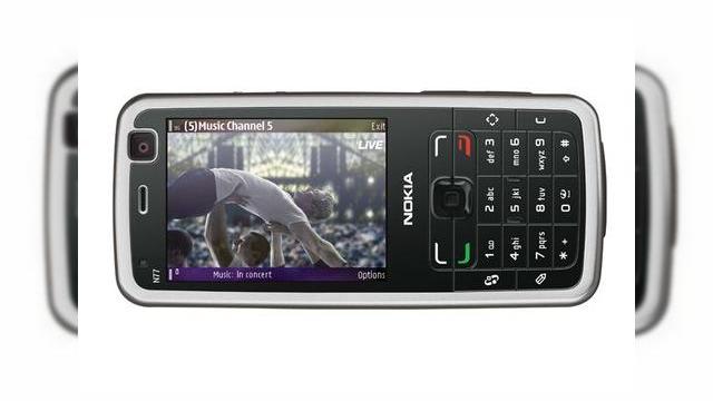 <b>Romanii discuta despre televiziune mobila la CeBIT 2008</b>In cadrul Zilei Romaniei la CeBIT 2008, eveniment pe care vi l-am prezentat intr-un articol anterior televiziune mobila a fost unul dintre subiectele aduse in discutie de catre reprezentantii ANRCTI. Acestia au declarat ca ANRCTI mentine taxele de licenta...