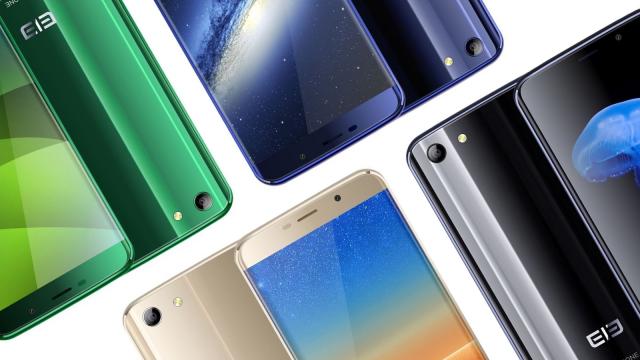 <b>Elephone S7, probabil cel mai arătos telefon de la Elephone va sosi în curând, cu Android 7.0 la bord</b>Am acoperit telefonul Elephone S7 de multiple ori anul trecut, terminalul crescând mult de la statutul de "device misterios" şi aparenta clonă de Galaxy S7, până la un smartphone de sine stătător foarte arătos.