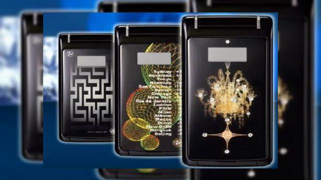 <b>Cosmic Shiner, telefonul diamant de la Toshiba</b>Toshiba tocmai a prezentat noul sau handset, Cosmic Shiner, practic o versiune a telefonului FanFun 815T impodobita cu diamante. Vor exista doar 1000 de unitati ale acestui model, ceea ce inseamna ca el va fi la mare cautare, in special in randul...