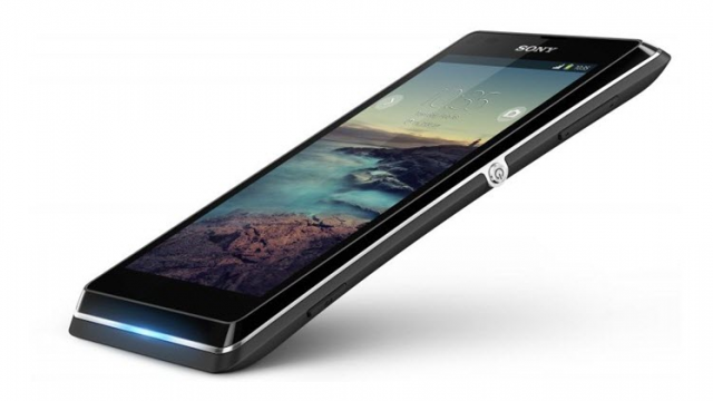 <b>Sony G3312 primeşte certificarea autorităţilor din Rusia, ar putea sosi sub numele comercial de Xperia L1</b>Din partea autorităților ruse primește astăzi certificarea un nou model Sony, produs cunoscut pentru moment sub numele de cod G3312. Acest dispozitiv ar putea sosi comercial sub denumirea de Sony Xperia L1 și din punct de vedere hardware ar urma să